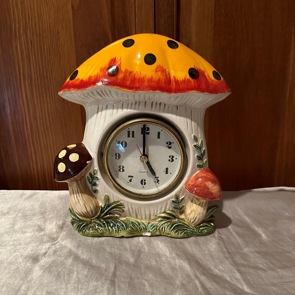 Merry Mushroom Standing Clock